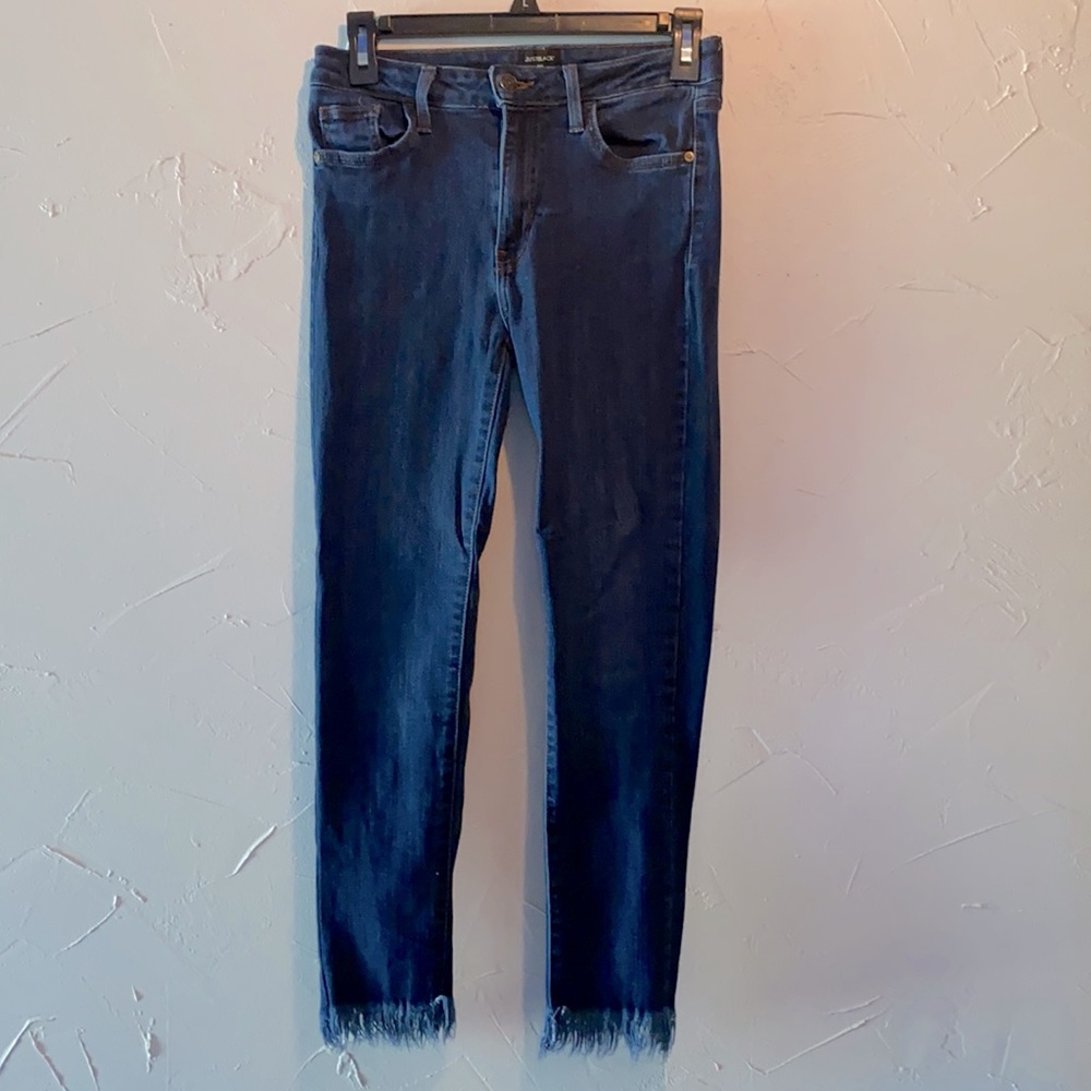 Just Black women’s frayed bottom jeans high rise